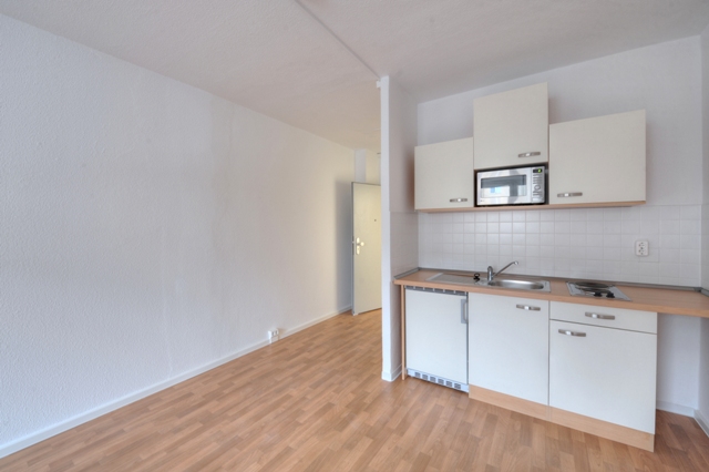 Studentenwohnung am Marktplatz inklusive neuer Singleküche - Photo 1