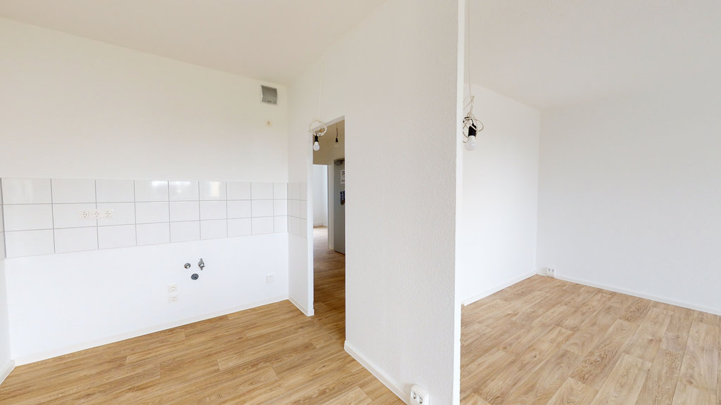 Ab sofort Nachmieter gesucht: 3-Raum-Wohnung im beliebten Kreuzerhof! - Photo 2